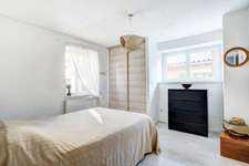 Appartement T3 avec beaucoup de cachet, au calme et à proximité des quais de Saône et de l'Ile Barbe