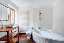 Appartement T3 avec beaucoup de cachet, au calme et à proximité des quais de Saône et de l'Ile Barbe