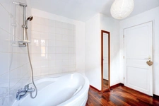 Appartement T3 avec beaucoup de cachet, au calme et à proximité des quais de Saône et de l'Ile Barbe
