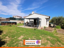 CHARMANTE VILLA DE PLAIN PIED CONSTRUITE EN 2010 SUR UN TERRAIN PLAT ET CLOS
