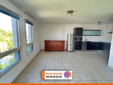 Appartement de Charme à Montpellier Ouest avec Grande Terrasse et Accès à la Future Ligne de Tramway 5