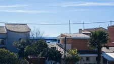 JOLI T2 AU PIED DU RIVAGE DE FRONTIGNAN PLAGE AVEC PARKING PRIVATIVE