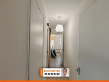 Appartement à vendre 2 pièces avec terrasse sur étang et parkings sécurisés à MEZE (34)