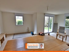 APPARTEMENT AVEC TERRASSE ET JARDIN A 10 MN SECTEUR HÔPITAUX-FACS DANS RESIDENCE AVEC PISCINE