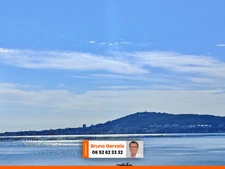 Appartement à vendre 2 pièces avec terrasse sur étang et parkings sécurisés à MEZE (34)
