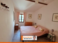 Maison à vendre en 2 parties possibilité local commercial+ habitation BOUZIGUES 
