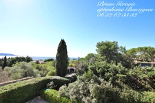 VILLA A VENDRE à BOUZIGUES - 160m² sur 4000m² de terrain