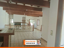 Maison familiale 150 m² avec garage, bureau indépendant, terrasse et grand espace de stockage à Frontignan