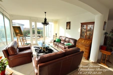 Villa à vendre T6 5 chambres en parfait état sur 740 m2 de terrain 