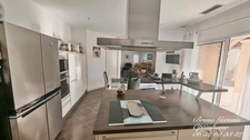 Bruno Gervais Optimhome vous propose cette maison à vendre à Cournonsec – plain-pied rénové sur 600 m² de terrain