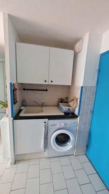 JOLI T2 AU PIED DU RIVAGE DE FRONTIGNAN PLAGE AVEC PARKING PRIVATIVE
