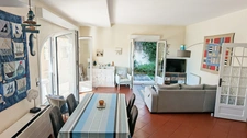 Appartement à vendre de 88 m² en Rez-de-jardin avec grandes terrasses à Bouzigues – Étang de Thau