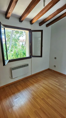 Maison familiale 126 m² avec garage, bureau indépendant, terrasse et grand espace de stockage à Frontignan