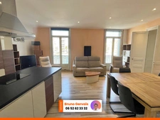 Superbe Appartement T3 de 81 m² à Sète, Face au Quai