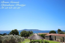 À Vendre : Villa de Prestige avec Vue Imprenable sur l'Étang