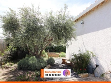 CHARMANTE VILLA DE PLAIN PIED CONSTRUITE EN 2010 SUR UN TERRAIN PLAT ET CLOS