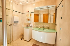 Propriété à vendre à BOUZIGUES (34), proche Sète