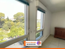 Appartement de Charme à Montpellier Ouest avec Grande Terrasse et Accès à la Future Ligne de Tramway 5