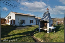 Maison 102 m² ( 3 chambres), nombreuses dépendances et terrain 2200 m²