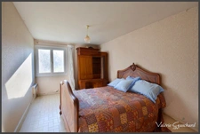 Maison 102 m² ( 3 chambres), nombreuses dépendances et terrain 2200 m²