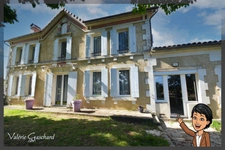 Le pizou - Maison en pierre 257 m² + piscine, nombreuses dépendances et terrain