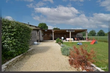 Maison de plain-pied  de 3 chambres avec jardin à Beaupouyet (Dordogne)