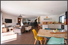  Ménesplet (proche Montpon-Ménestérol) Maison de 130 m² en parfait état 