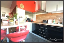 Guitres ( 33) Maison 2 chambres et jardin 