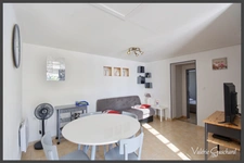 Domaine avec gîtes à vendre – 3 maisons, 2 piscines, nature et calme –6600 m² de terrain - Dordogne