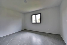 SAINT MEDARD DE GUIZIERES (33) Maison  de 2025 de 112 M² + garage 