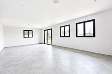 SAINT MEDARD DE GUIZIERES (33) Maison  de 2025 de 112 M² + garage 