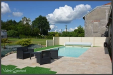 Le pizou - Maison en pierre 257 m² + piscine, nombreuses dépendances et terrain