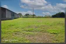 Le pizou - Maison en pierre 257 m² + piscine, nombreuses dépendances et terrain