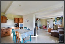 Immeuble  3 logements à vendre Proche de COUTRAS (33)