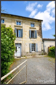 SAINT SEURIN SUR L'ISLE (33) T2 loué + T5 libre