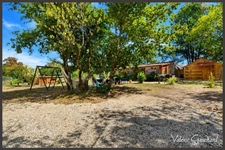  MENESPLET (24) Chalet bois avec dépendance, piscine et grand terrain clos proche Montpon-Ménestérol