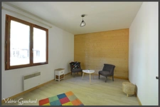  Ménesplet (proche Montpon-Ménestérol) Maison de 130 m² en parfait état 