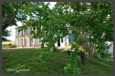 Le pizou - Maison en pierre 257 m² + piscine, nombreuses dépendances et terrain