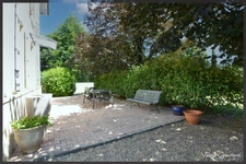 St seurin sur l'isle - Maison 150 m² + hangars sur 3800 m² de terrain 