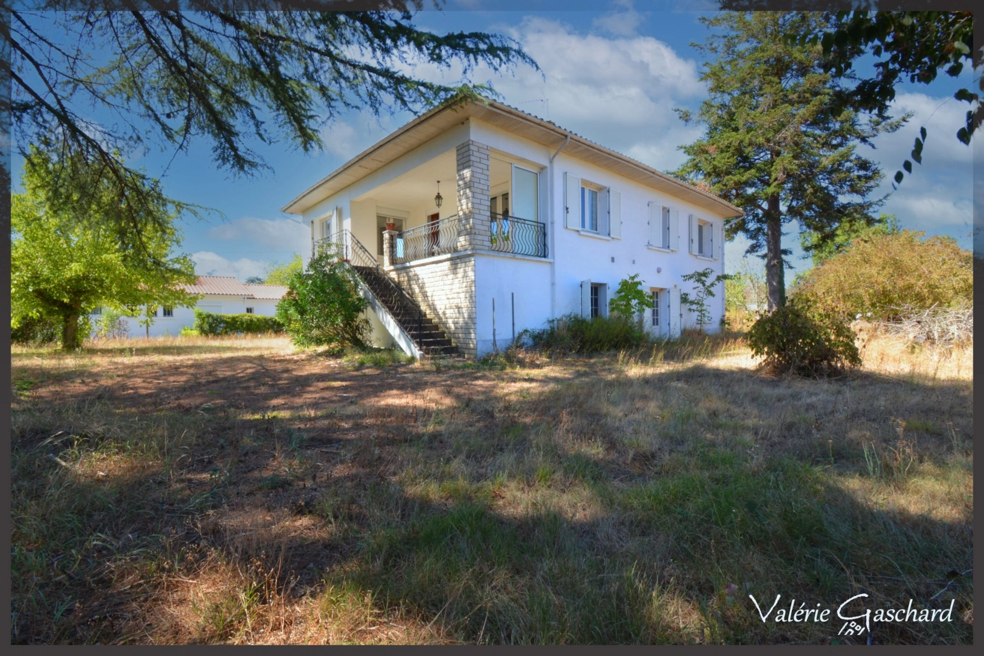 Maison 5 pièces 110 m² · à Saint Seurin sur l'Isle · 110 m² · 199 000 €