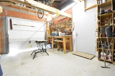 Minzac (Dordogne) maison plain pied 3  chambres + garage et jardin