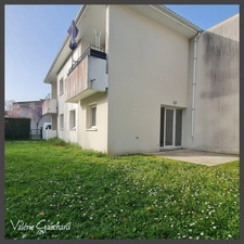 St Seurin sur l'isle - Appartement 69 m² 2 chambres+ jardin - possibilité vente à terme