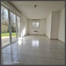 St Seurin sur l'isle - Appartement 69 m² 2 chambres+ jardin - possibilité vente à terme