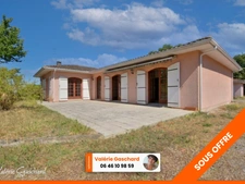 Le Pizou (dordogne) maison de 128 m² +  2850 m² de terrain et triple garage