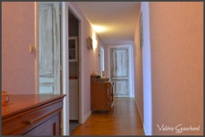 Maison en pierre 4 chambres dépendances  et terrain de plus de 2ha