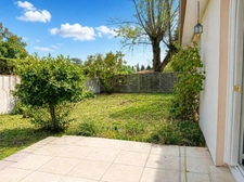 GUITRES (33230) – Maison de plain-pied de 61 m² au calme, avec garage et jardin