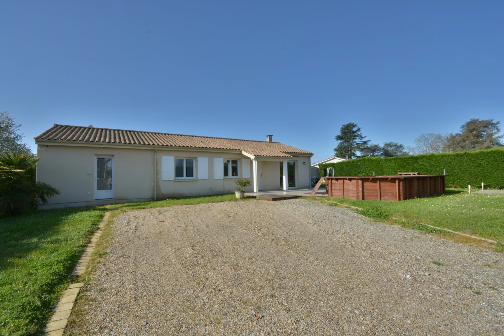 Maison 6 pièces 108 m² · à Saint-Seurin-sur-l'Isle · 108 m² · 199 000 €