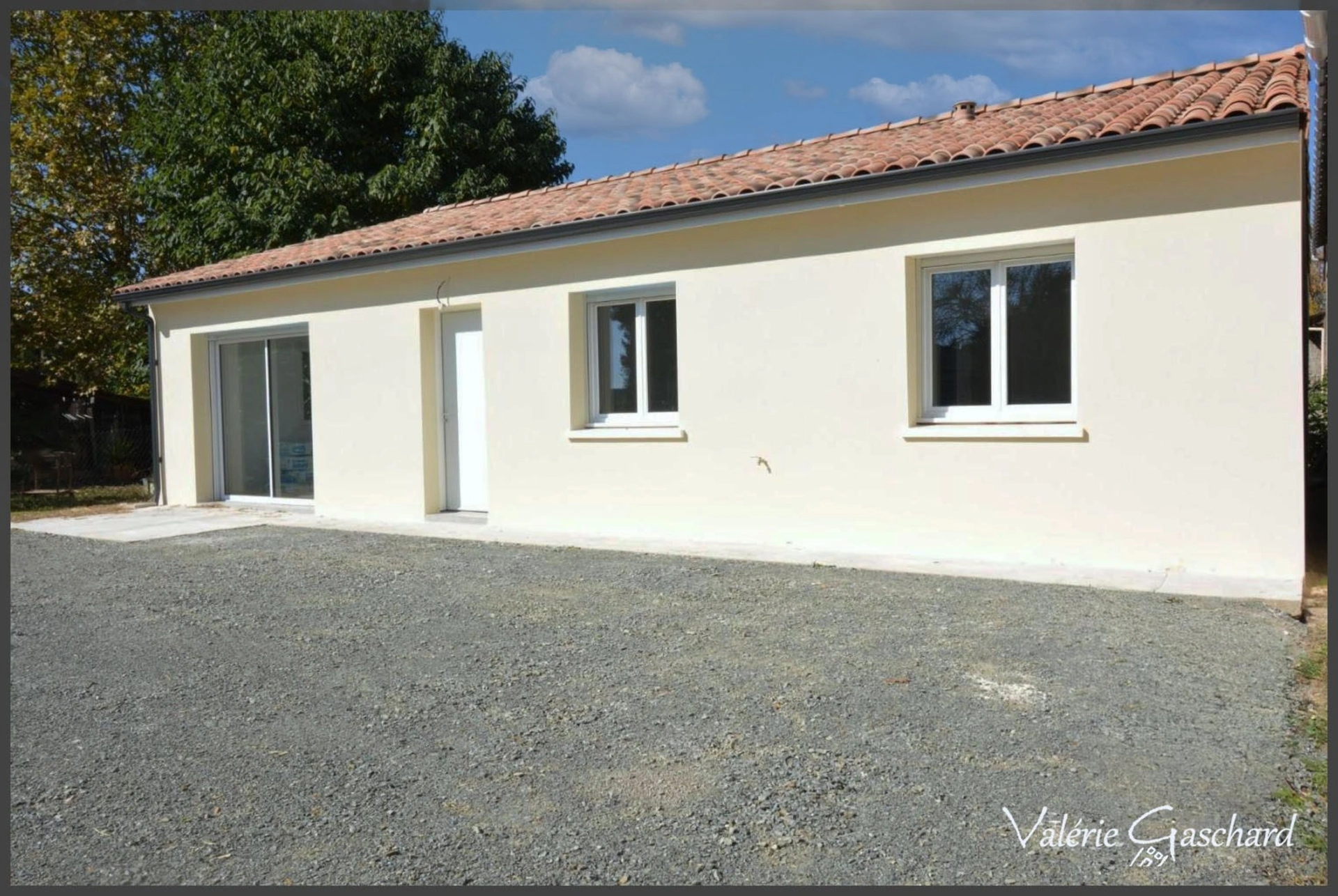 Maison 4 pièces 111 m² · à Saint-Médard-de-Guizières · 111 m² · 195 900 €