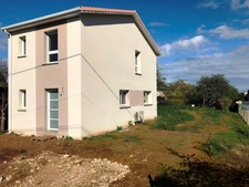 Maison à louer T4  VAYRES (33)