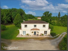 Propriété 160 m² et 4 hectares  de terrain à Saint‑Sauveur‑de‑Puynormand (Gironde) – À 5 min de Saint‑Seurin‑sur‑l’Isle